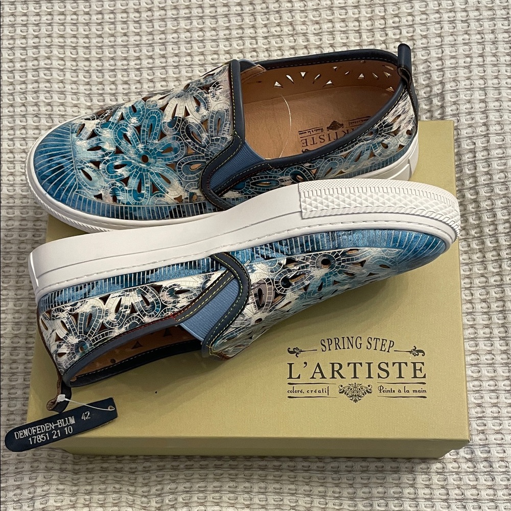 L'ATISTE Blue Leather Slip-On Shoes